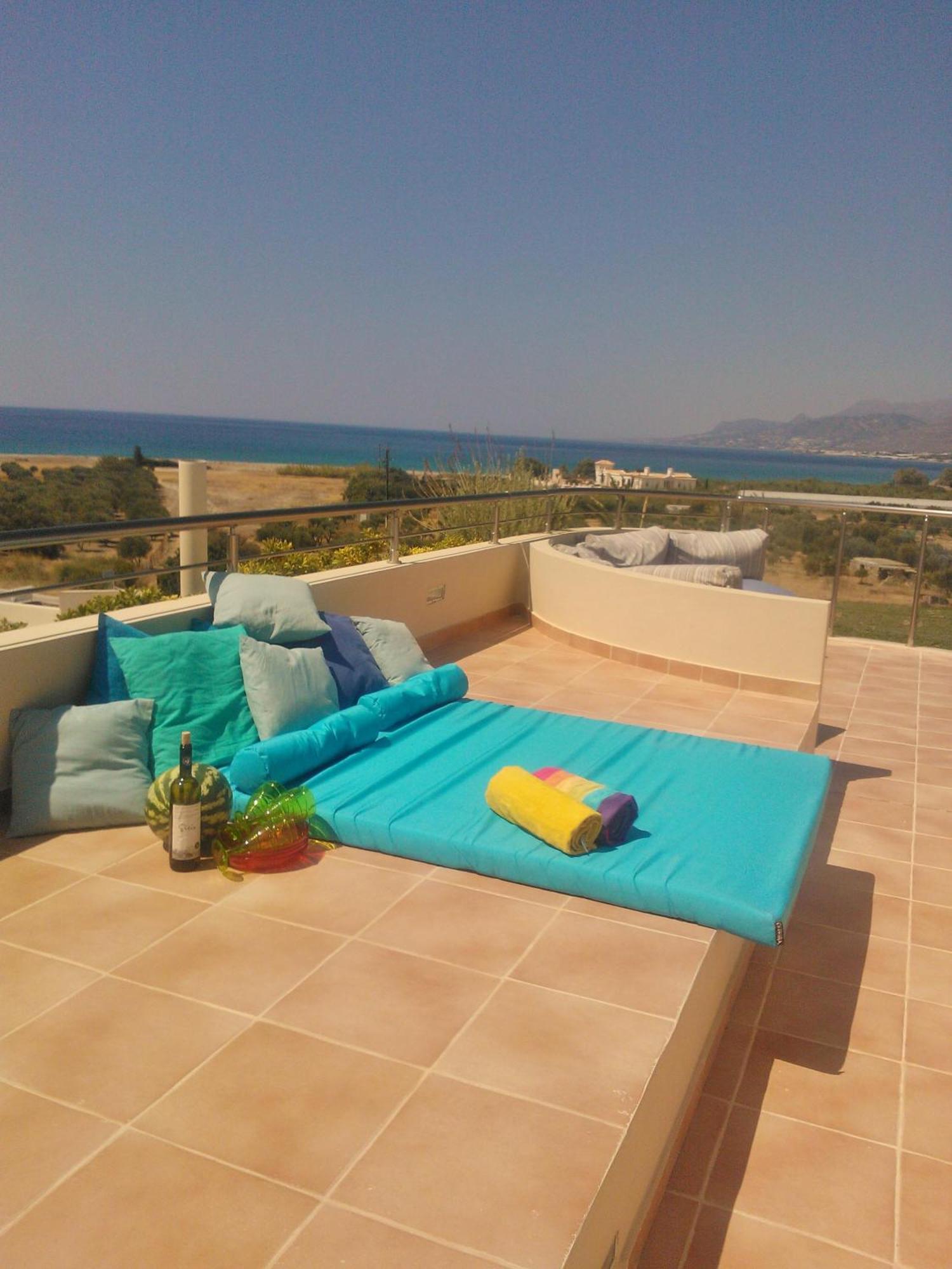 Lagada Resort Makrýgialos エクステリア 写真