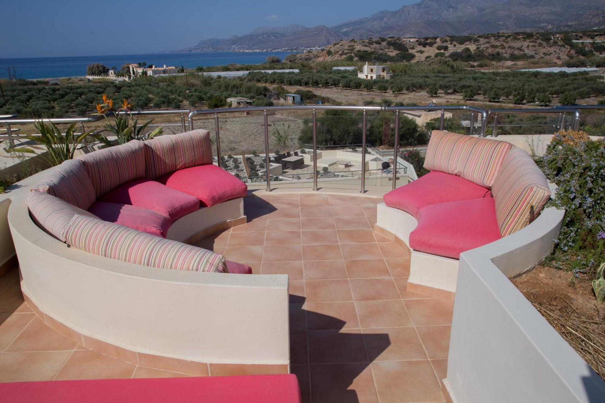 Lagada Resort Makrýgialos エクステリア 写真