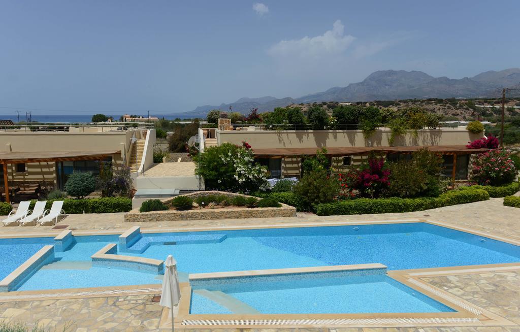 Lagada Resort Makrýgialos エクステリア 写真
