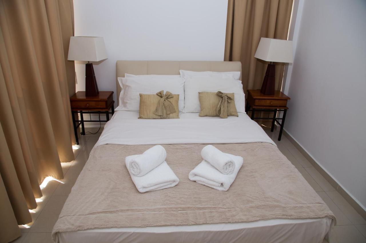 Lagada Resort Makrýgialos エクステリア 写真