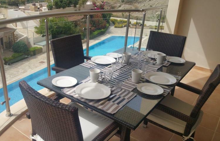 Lagada Resort Makrýgialos エクステリア 写真